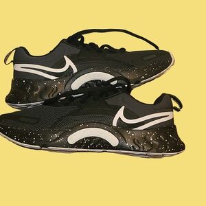 Nike Renew Training Sneakers